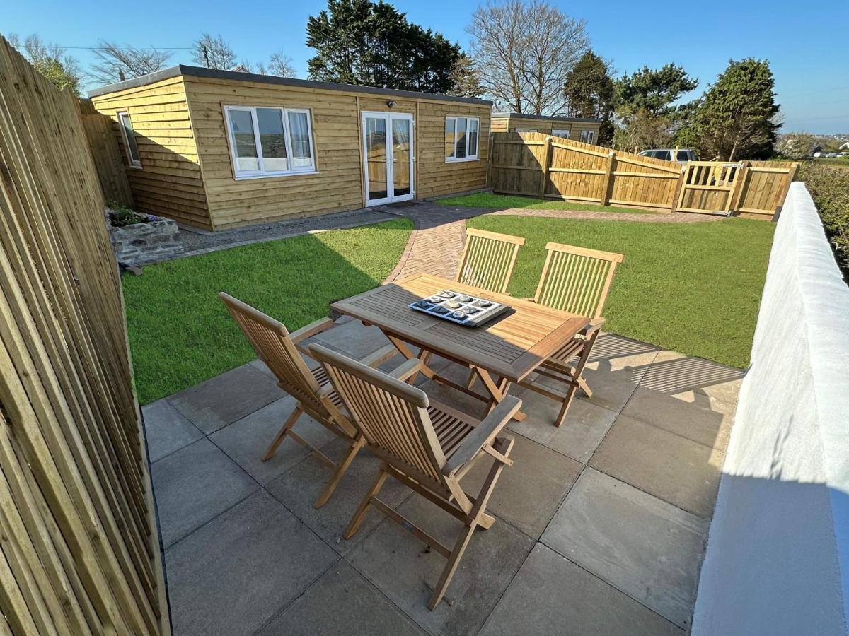 Citrus Chalet Redruth Esterno foto