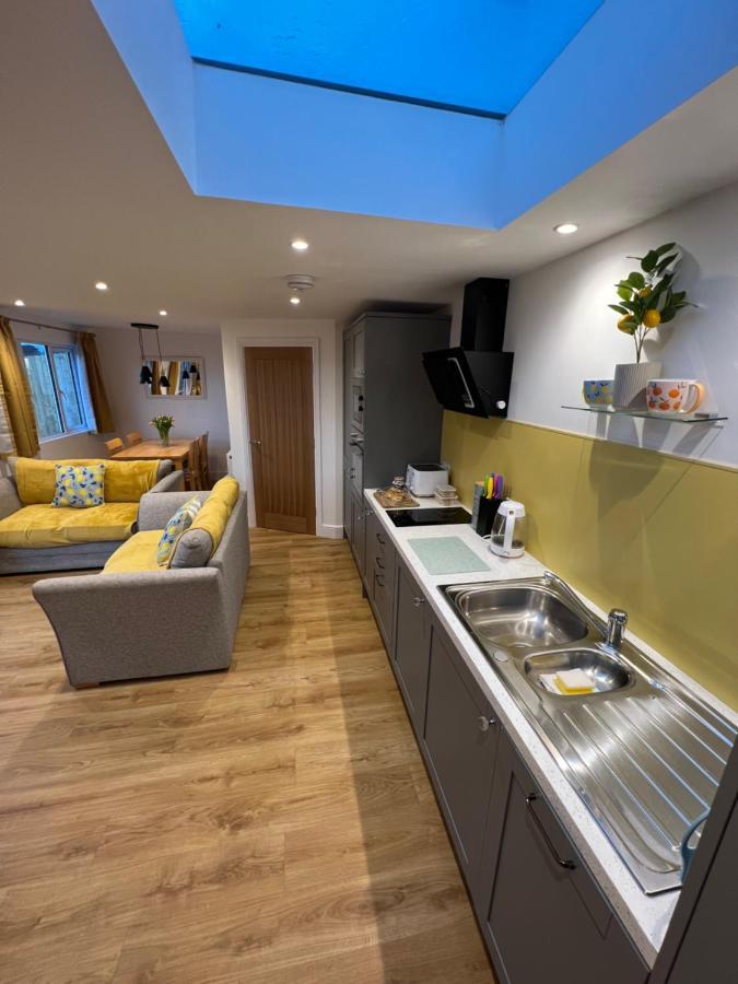 Citrus Chalet Redruth Esterno foto